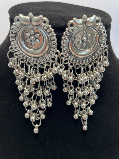 Gugri Drop Earrings